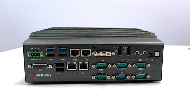 無風扇工控機 vs 傳統工控機:自動化產線該如何抉擇?| 凌華工控機廣州